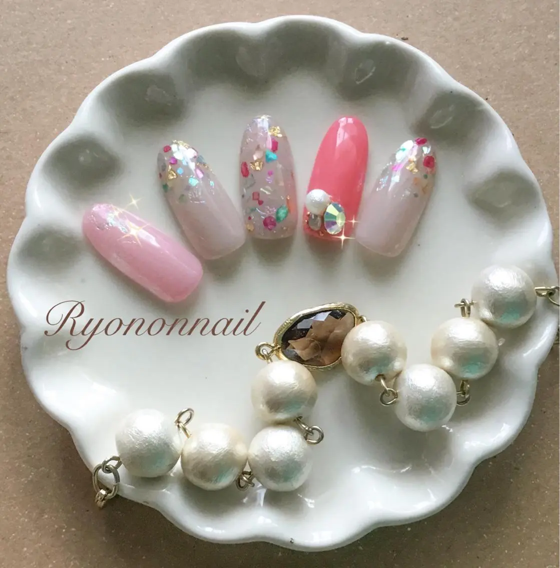 ネイル ゴージャス ピンク ネイルチップ Ryononnail 上谷典子のネイルデザイン