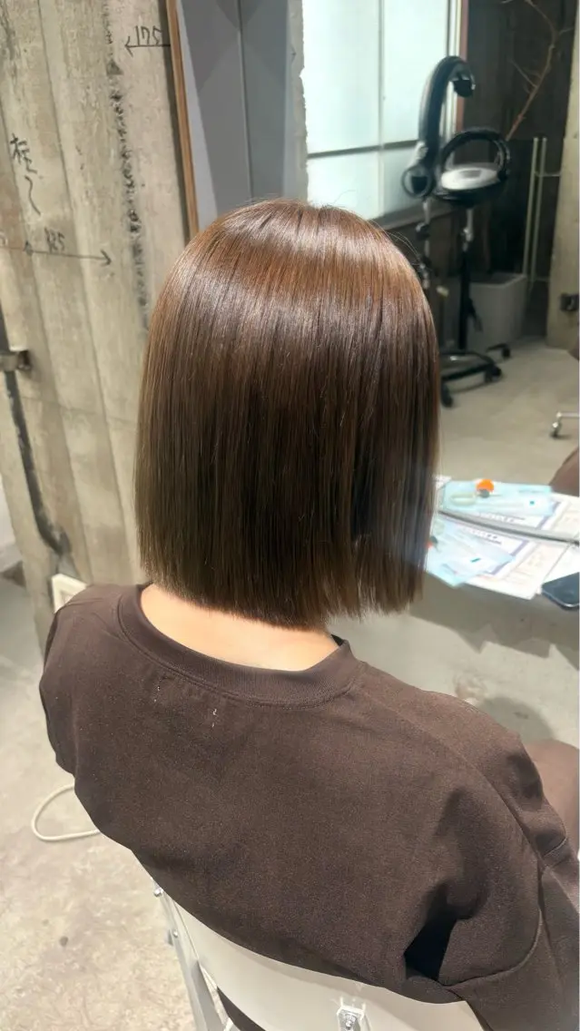 カラー ベージュカラー オリーブベージュ ヘアカラー 安藤 まりのヘアスタイル
