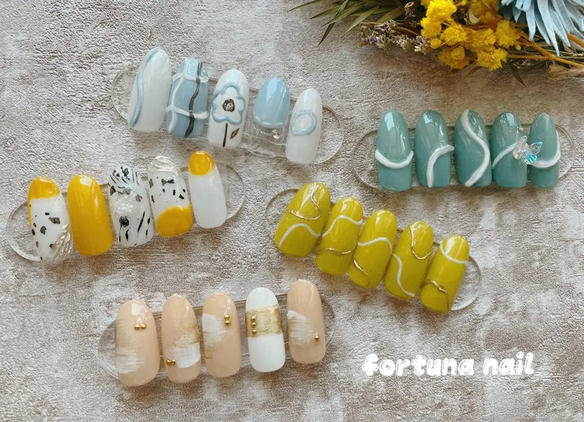 ネイル Nail •Head スパFortunaのネイルデザイン
