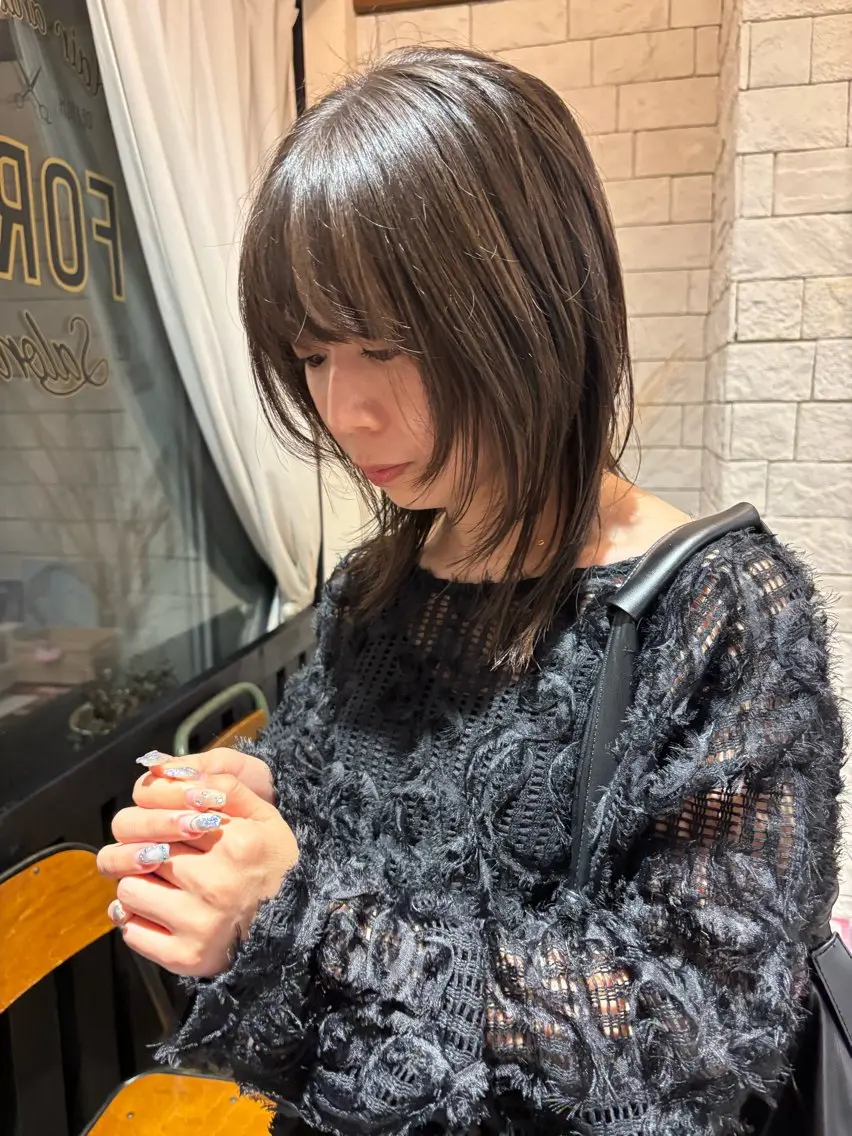 ミディアム 宇留間 涼香のヘアスタイル