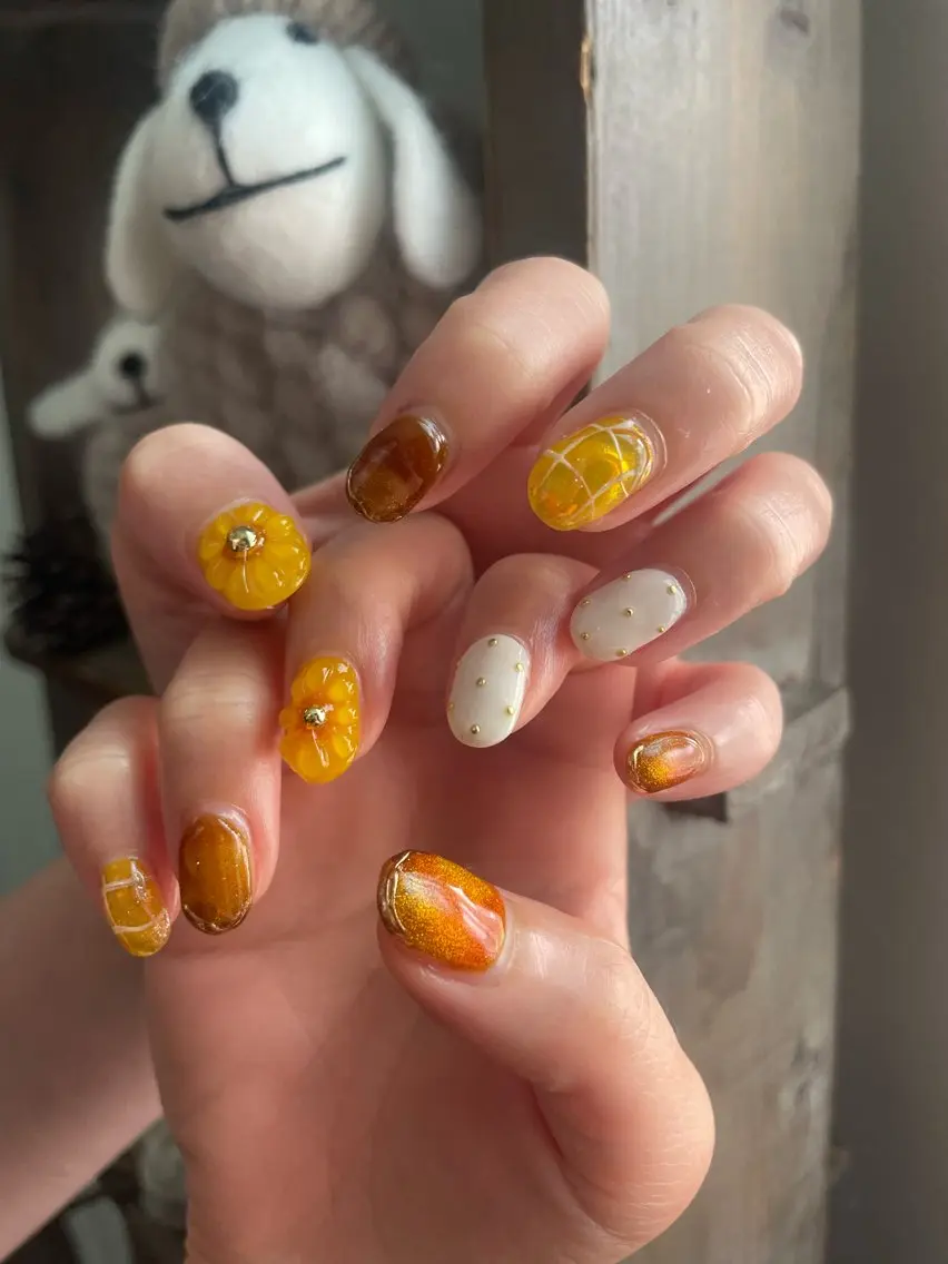 ネイル ニュアンスネイル ハンドネイル 甲斐市自宅サロン 🧸prunelleのネイルデザイン