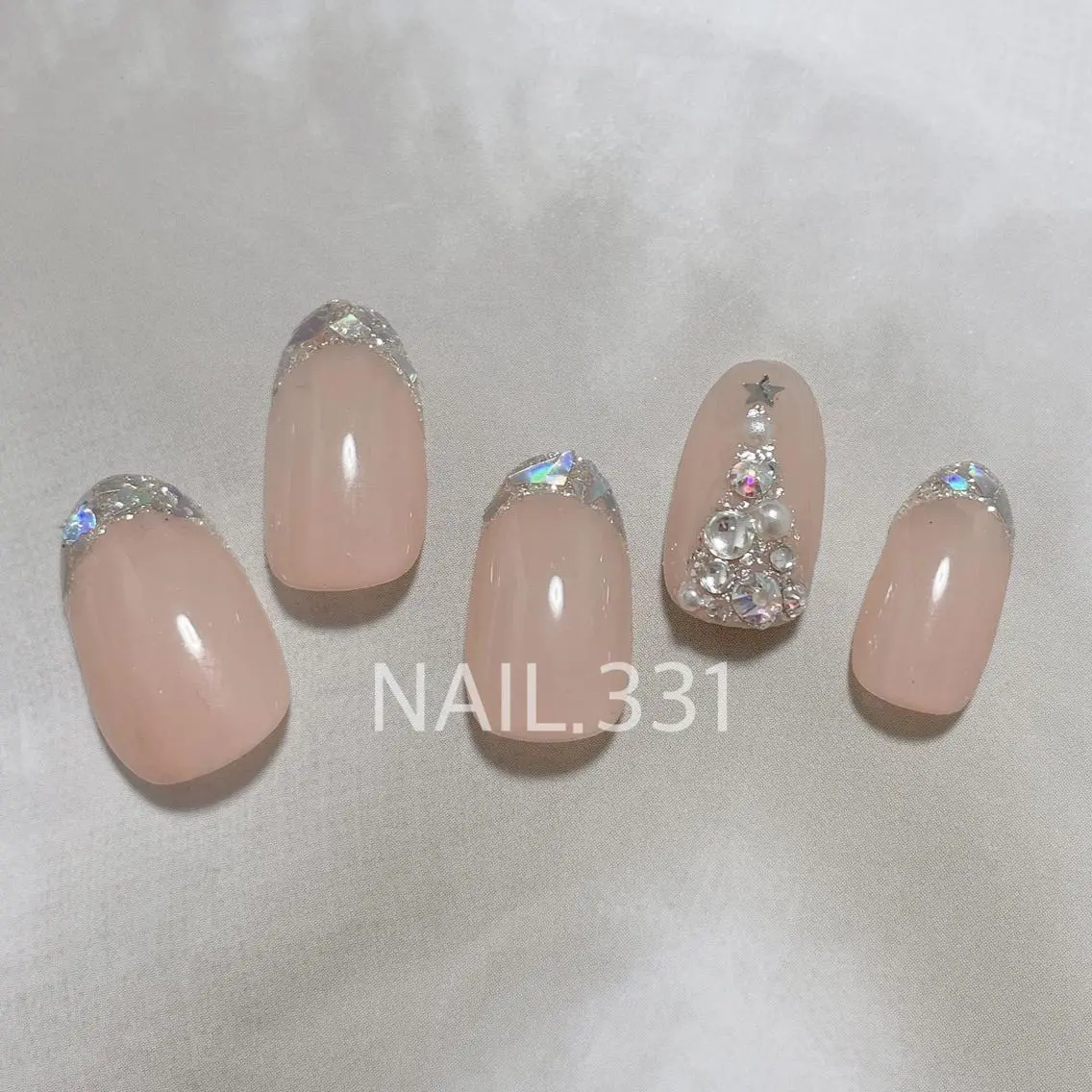 ネイル ハンドネイル Nail 331のネイルデザイン