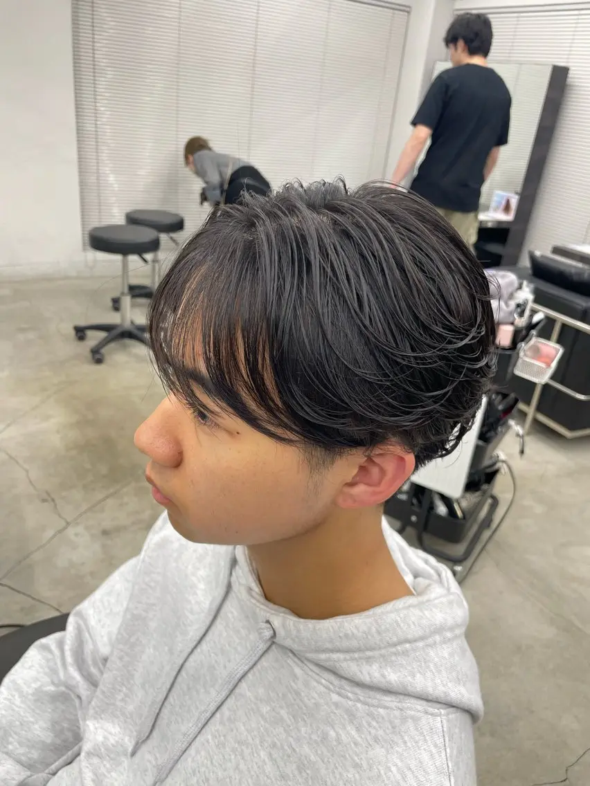 メンズ カット パーマ 韓国風パーマ特化 篠崎優也翔のヘアスタイル