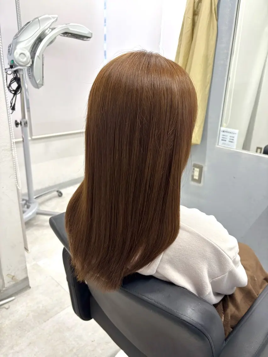 セミロング カラー ベージュカラー ブリーチ ケアカラー 透明感カラー ダブルカラー カット ヘアカラー 🫧モデル募集｜ ひまり🫧のヘアスタイル