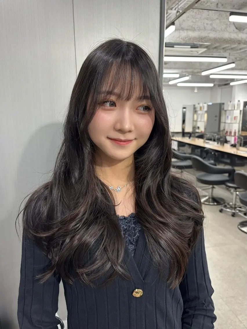 🇰🇷韓国風トレンドレイヤーカット🇰🇷小顔に見える似合わせレイヤ✨ー+炭酸スパの写真