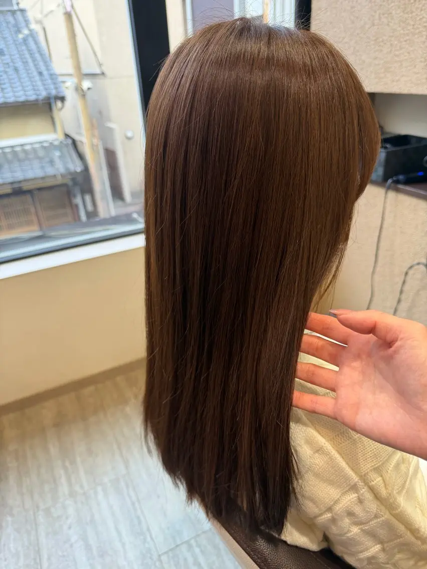 ミディアム カラー ブラウンカラー 透明感カラー ナチュラルブラウン ヘアカラー 勘場 万菜華のヘアスタイル