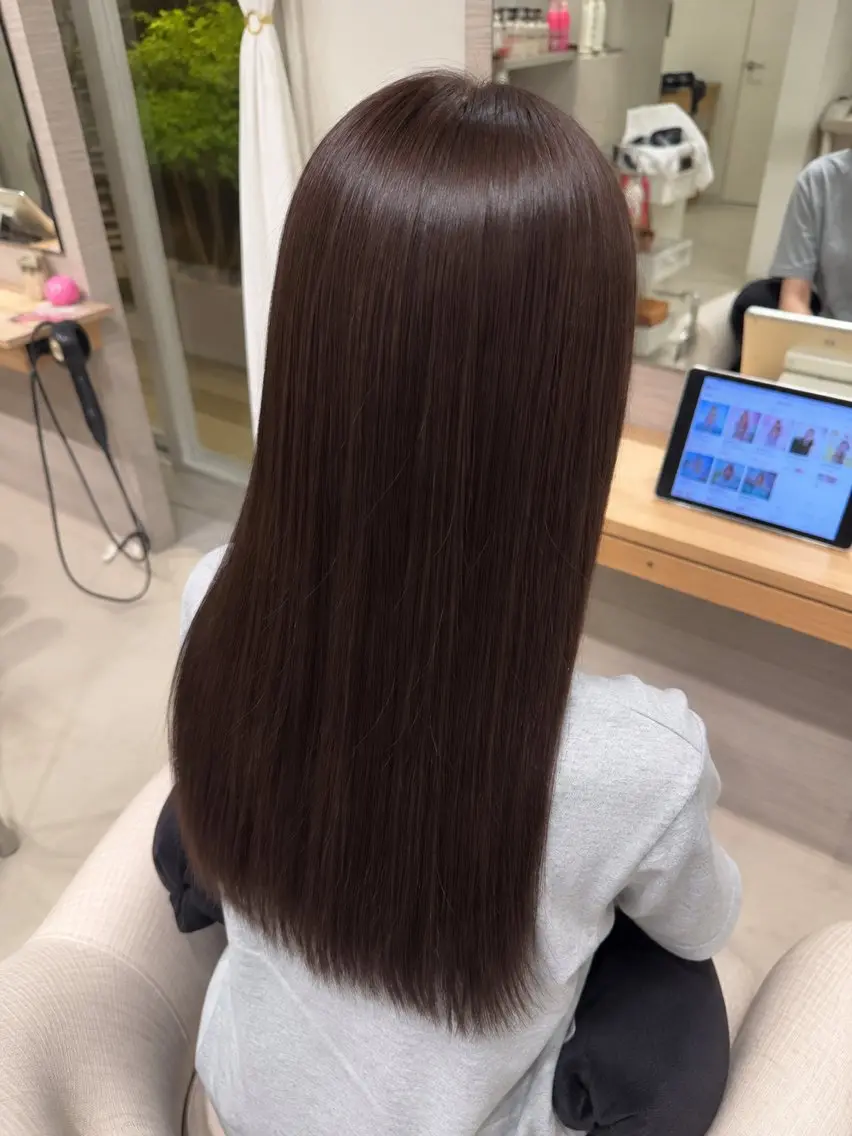 ロング カラー Pollen ayanaのヘアスタイル