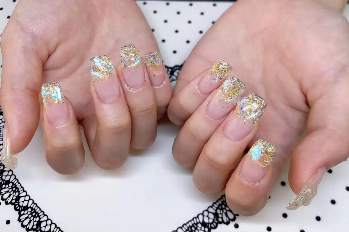 ネイル ハンドネイル Queens ciciのネイルデザイン