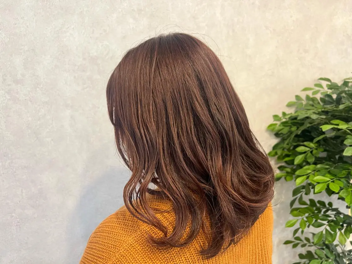 ミディアム カラー ピンクカラー イケダ ハルカのヘアスタイル