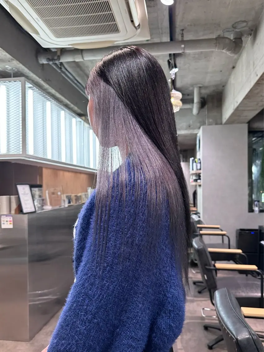 ロング カラー 黒髪 お洒落カジュアル🍃 まなとのヘアスタイル