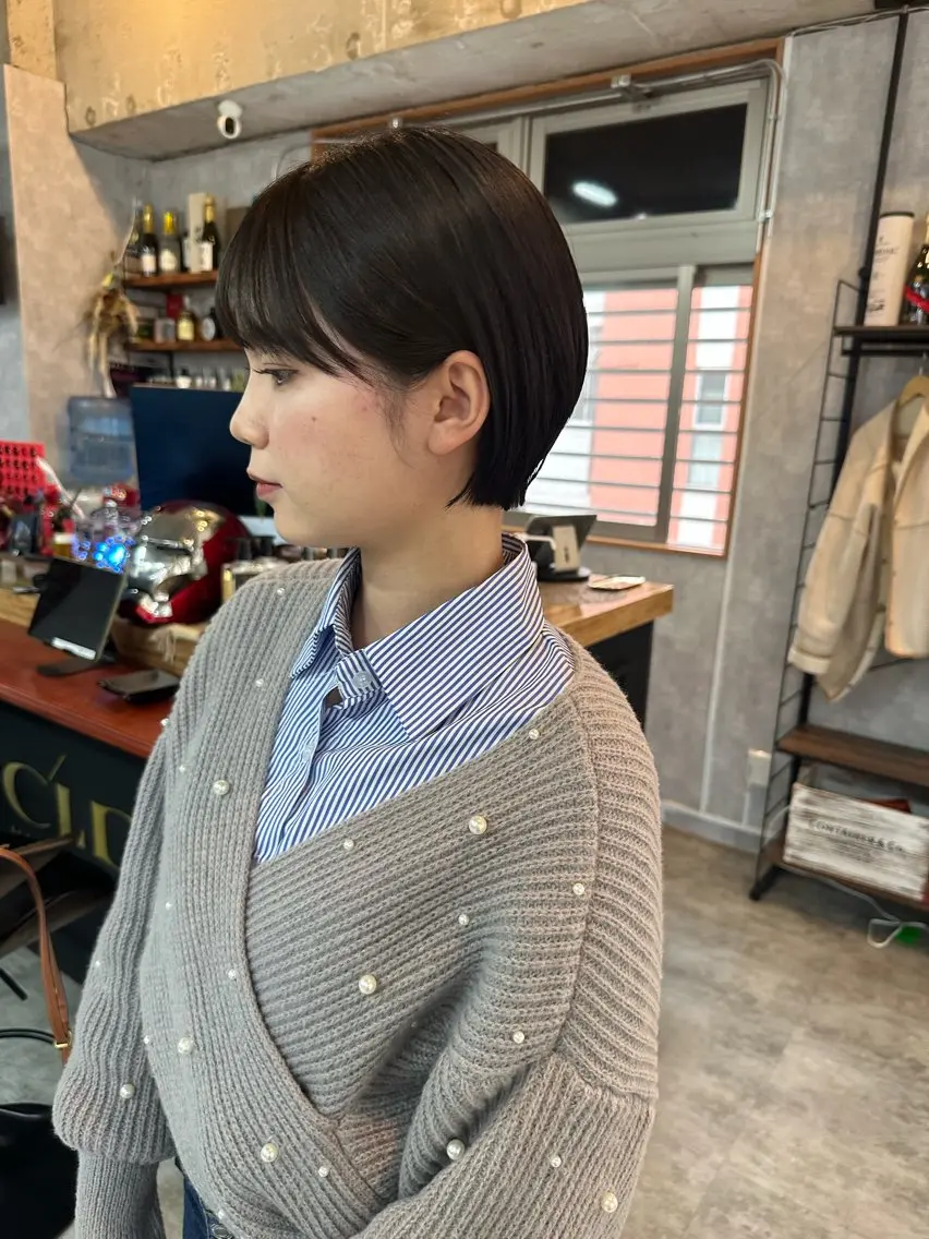 ショート 切りっぱなしボブ ショートボブ ハンサムショート 丸みショート ボブ モテ髪/ボブ/ショー ト/アダチフウトのヘアスタイル