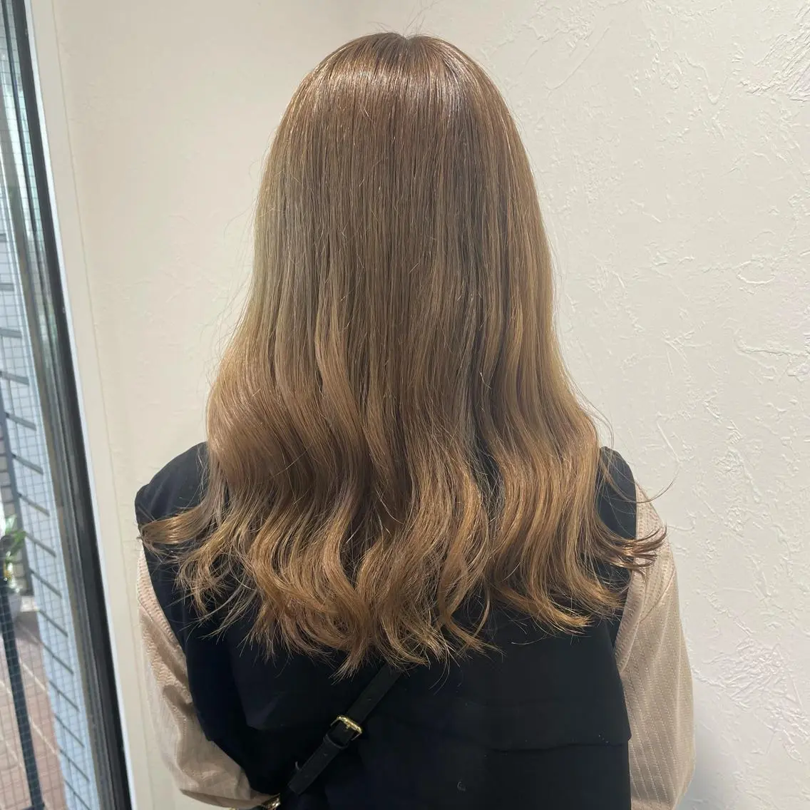 セミロング カラー ヘアカラー トリートメント shiho .のヘアスタイル