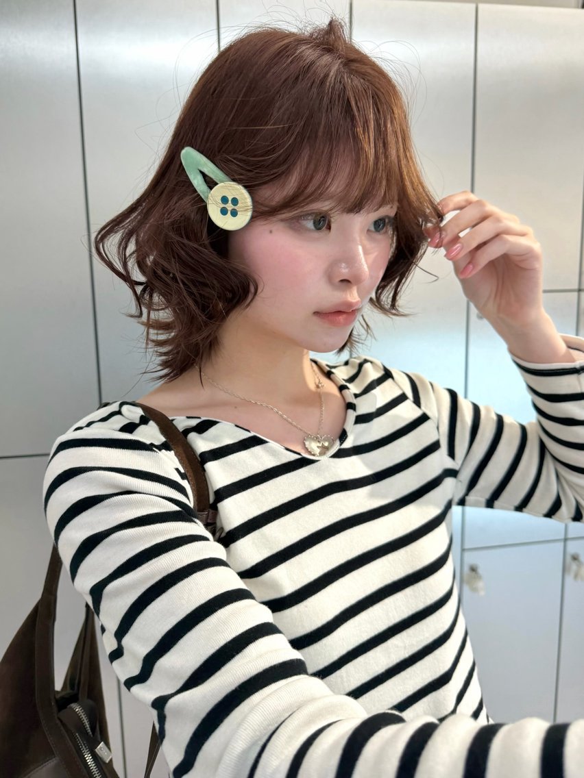 ミディアム カラー ヘアアレンジ ベージュカラー ブリーチ ケアブリーチ デザインカラー ダブルカラー カット ヘアカラー TATSUハイトーン ミルクティーベージュのヘアスタイル