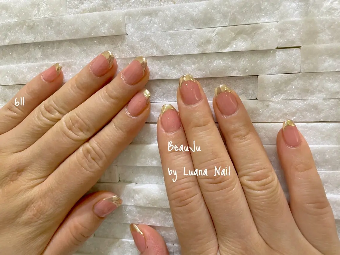 ネイル フレンチネイル ミラーネイル ハンドネイル BeauJu by Luana Nailのネイルデザイン