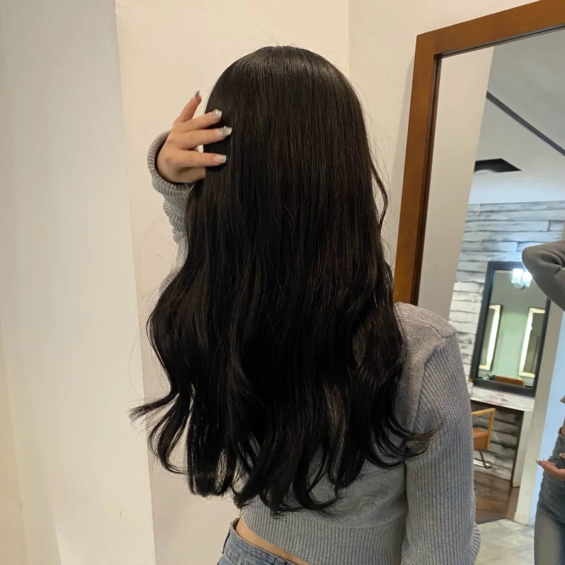 ロング カラー ヘアカラー トリートメント パーマモデル／ カラー／ﾓﾓｶのヘアスタイル