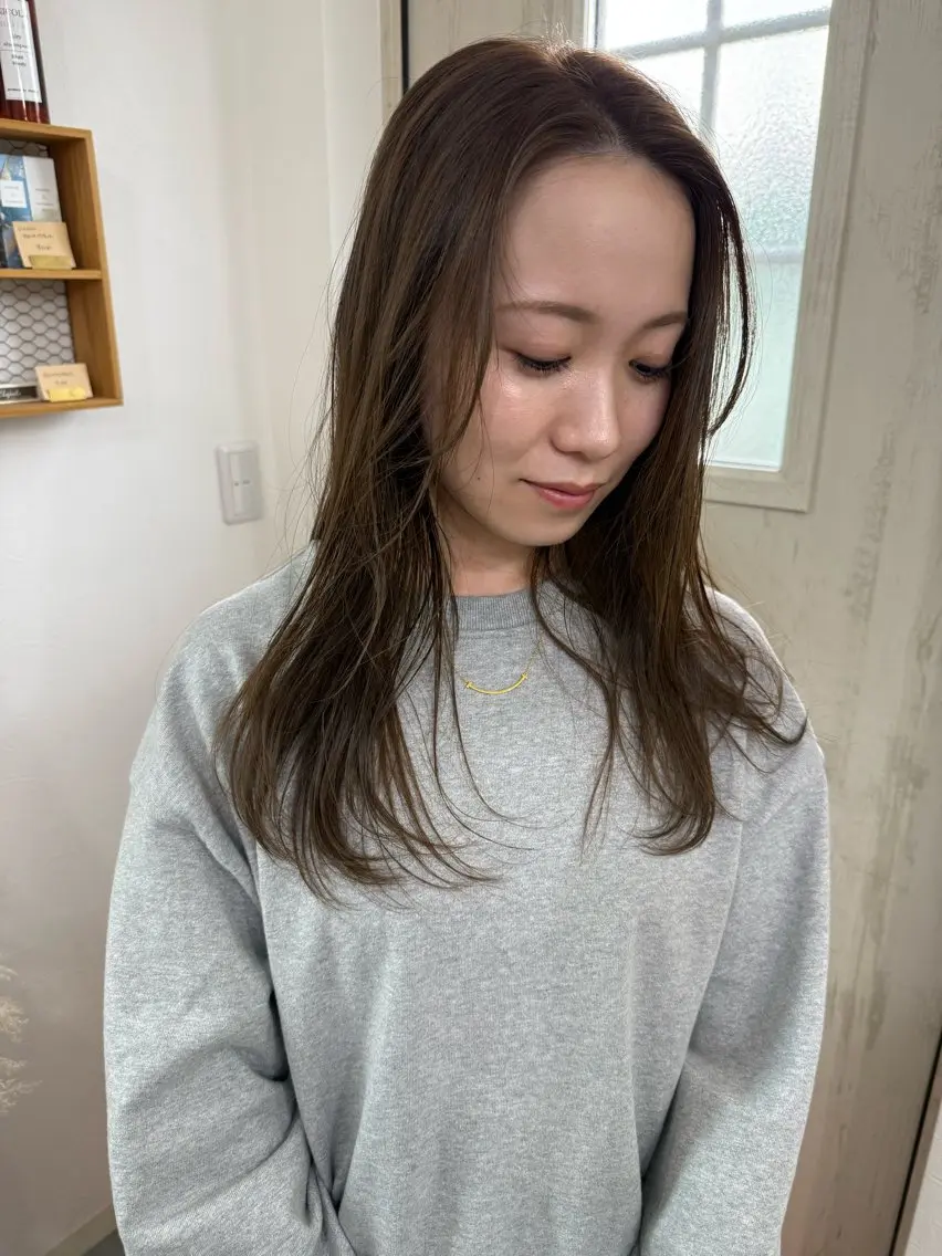 セミロング カラー ヘアカラー トリートメント キノシタ マユのヘアスタイル