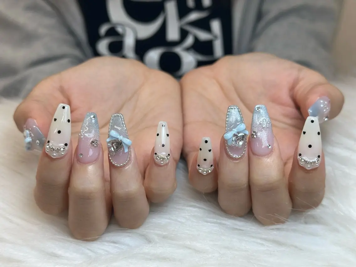 ネイル アートネイル ジェルネイル マグネットネイル ハンドネイル JennNail_ マオのネイルデザイン