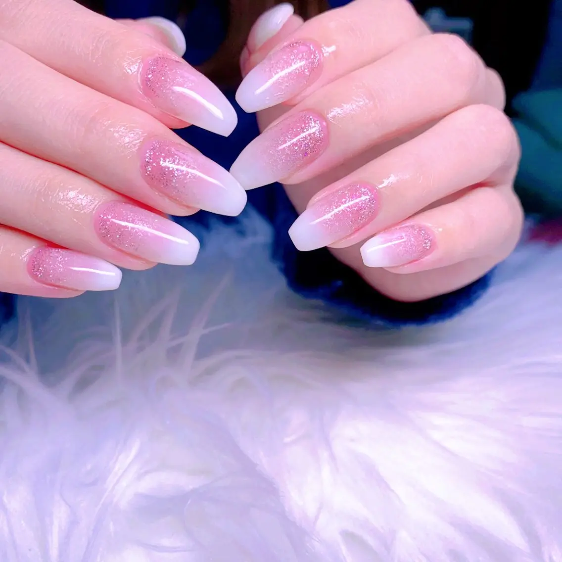 ネイル フラッシュネイル グラデーション 持ち込み ニュアンスネイル ハンドネイル Nail Yunaのネイルデザイン