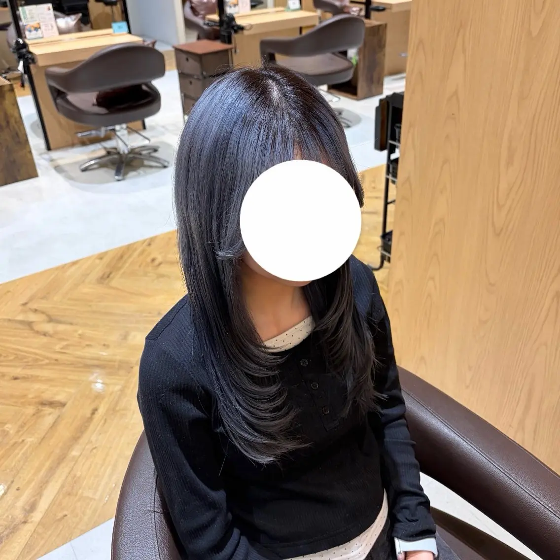 ロング UNIX manakaのヘアスタイル