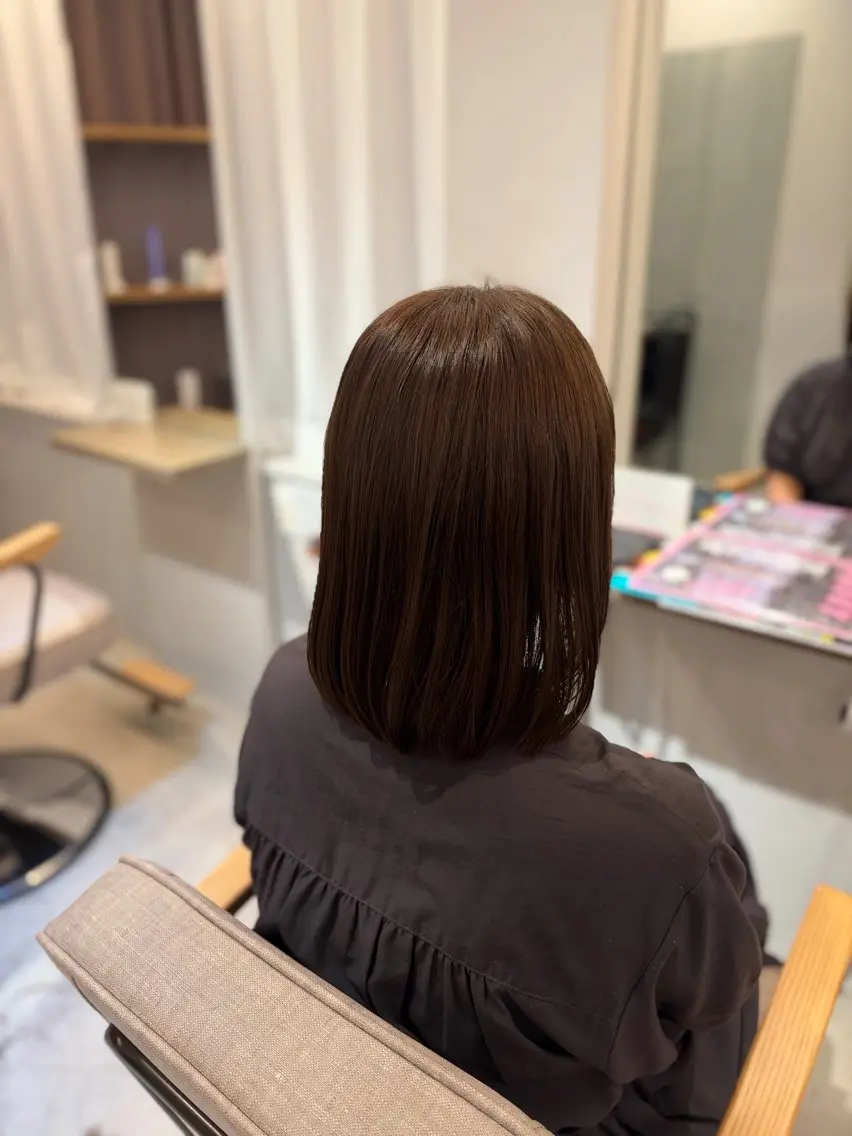 ミディアム 真鍋 月音のヘアスタイル