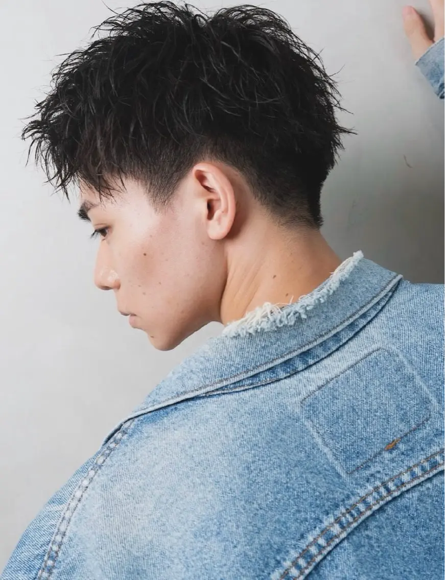 ショート パーマ メンズ 刈り上げ カット パーマ ✨髪質改善縮毛矯正✨ 二上裕太のヘアスタイル