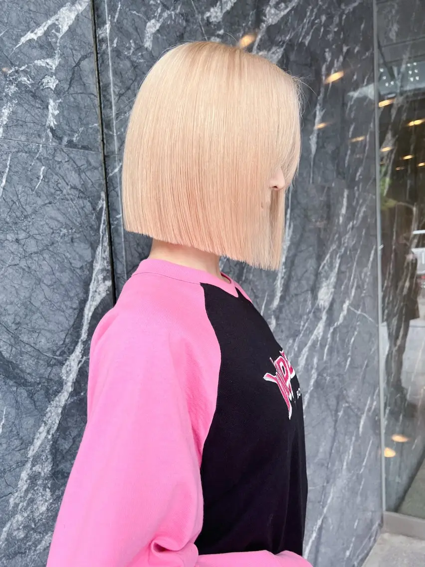 ブリーチ+カラー+トリートメント¥28600→18000の写真