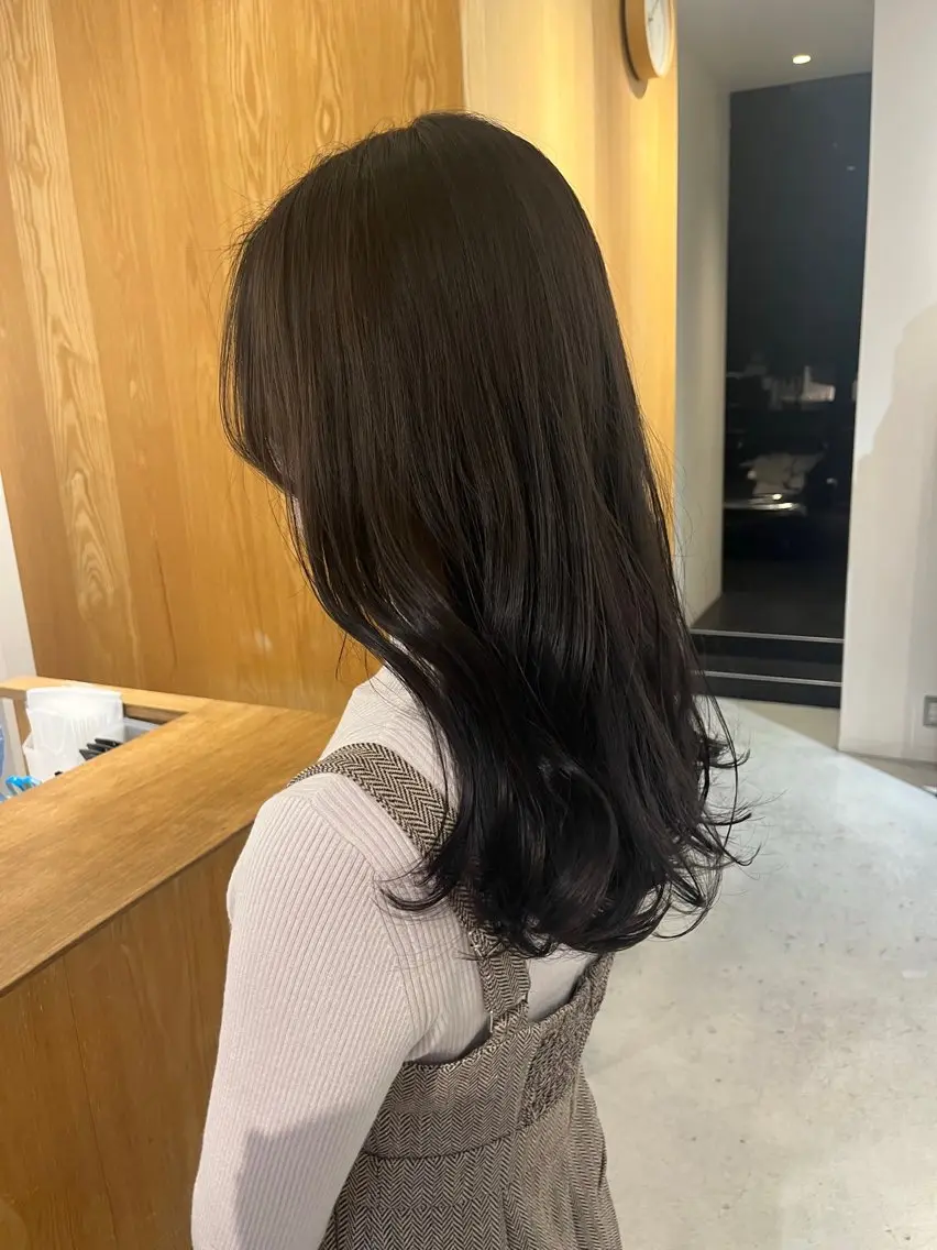 ミディアム 片桐 美海のヘアスタイル