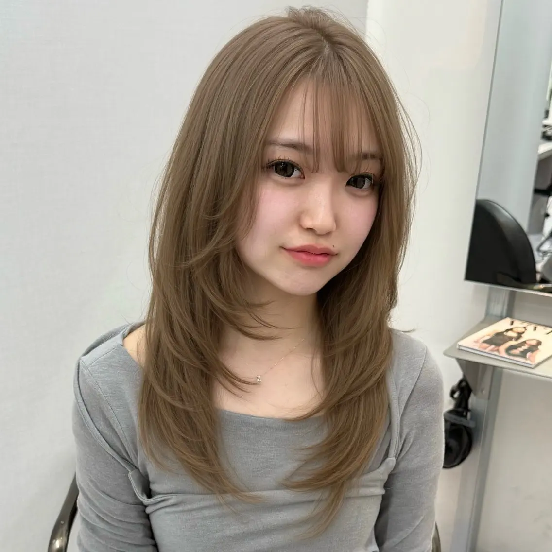 ロング レイヤーカット カット 縮毛矯正 鍋田/ 渋谷/ 縮毛矯正／レイヤーのヘアスタイル