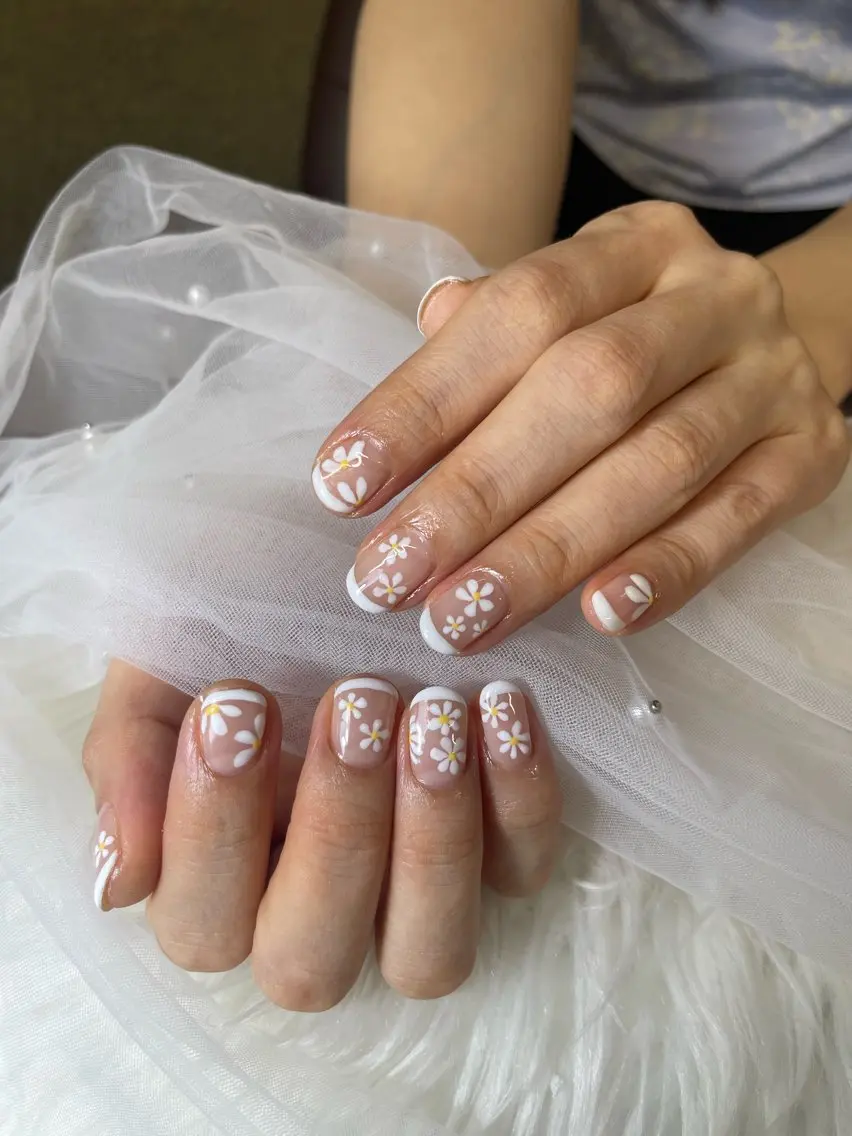 ネイル ハンドネイル NiJi Nailsのネイルデザイン
