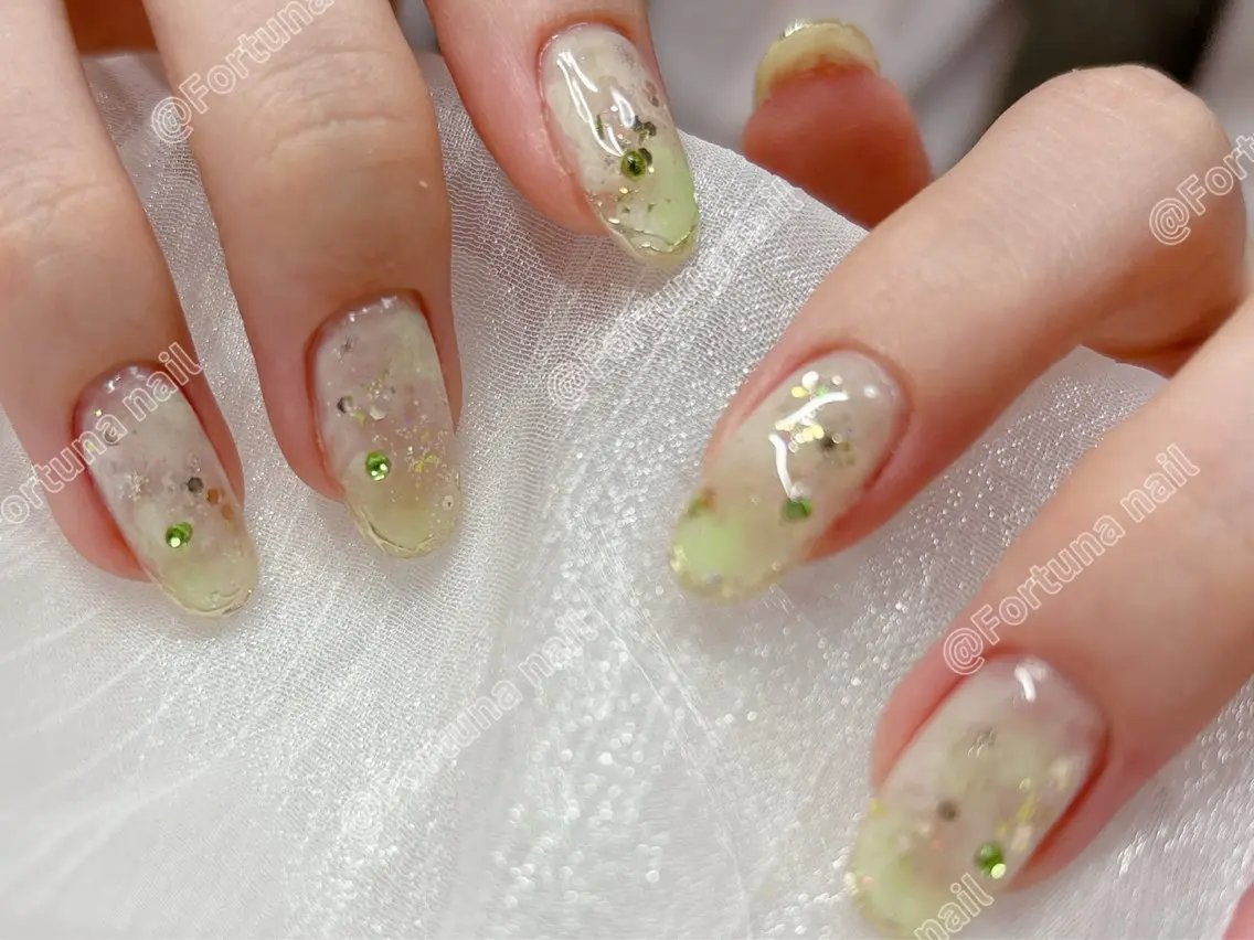 ネイル 持ち込み Nail •Head スパFortunaのネイルデザイン