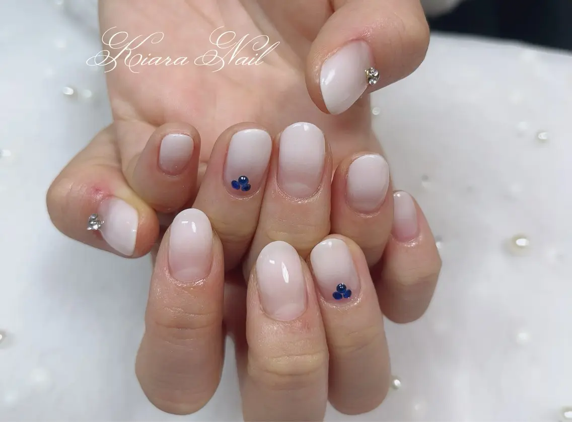 ネイル グラデーション 🍭Kiara Nail🍭のネイルデザイン