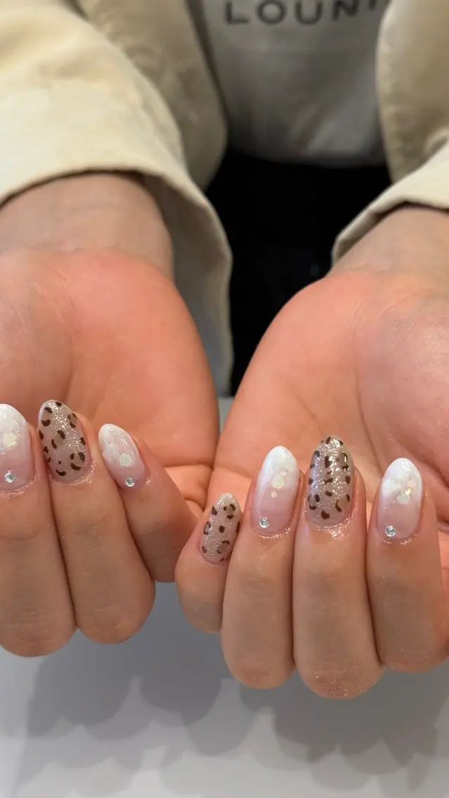ネイル ハンドネイル フットネイル nailsalon charmeのネイルデザイン