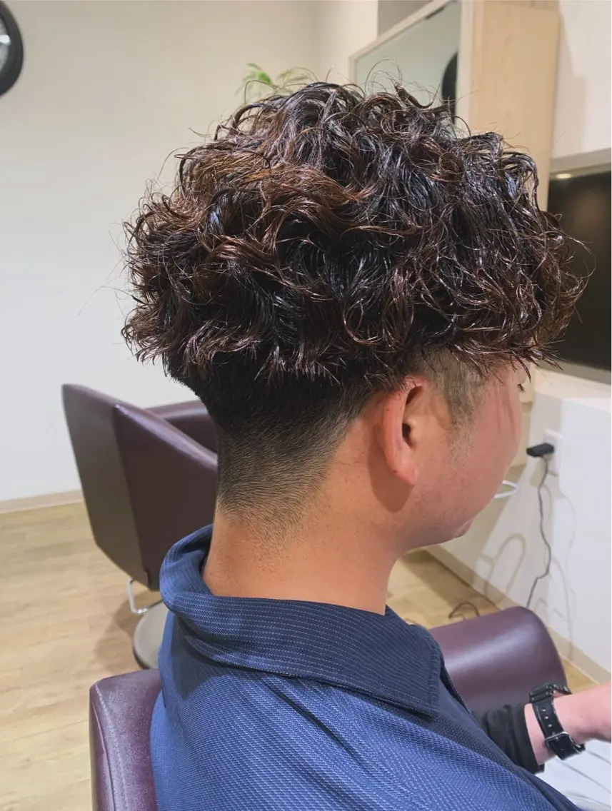 メンズ メンズパーマ プードルパーマ プードルパーマ カット パーマ T つぐみのヘアスタイル
