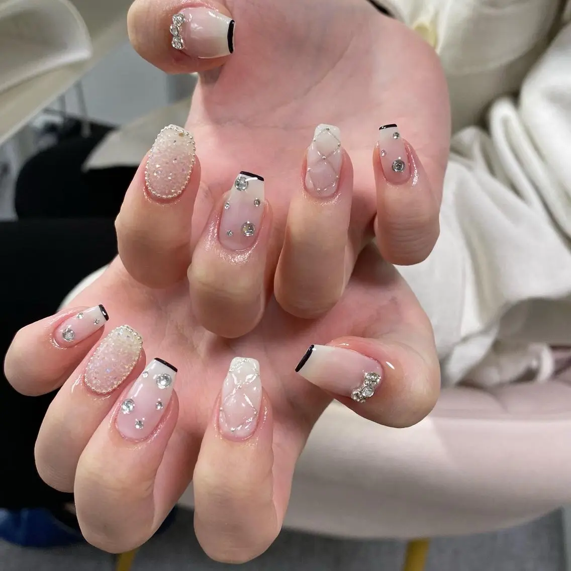 ネイル I pinknail 韓国風·持ち込み専門のネイルデザイン