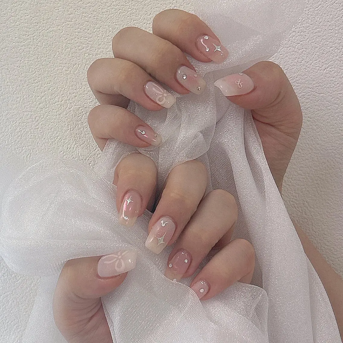 ネイル ハンドネイル . Natsumiのネイルデザイン