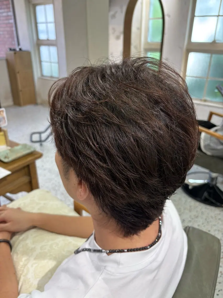 ショート メンズ メンズウルフカット ショートヘア ウルフカット カット 中澤 衿葉のヘアスタイル