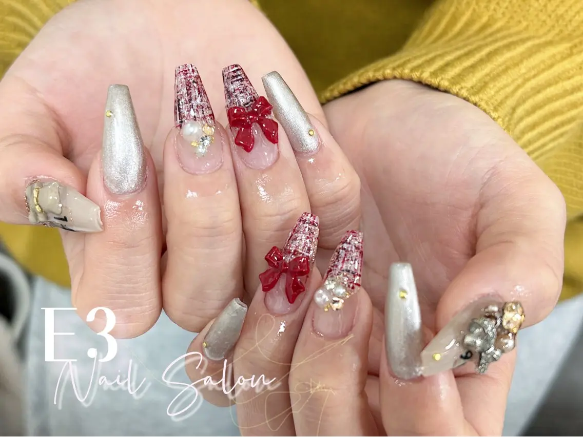 ネイル 冬ネイル クリスマス ハンドネイル E3 Nail Salonのネイルデザイン