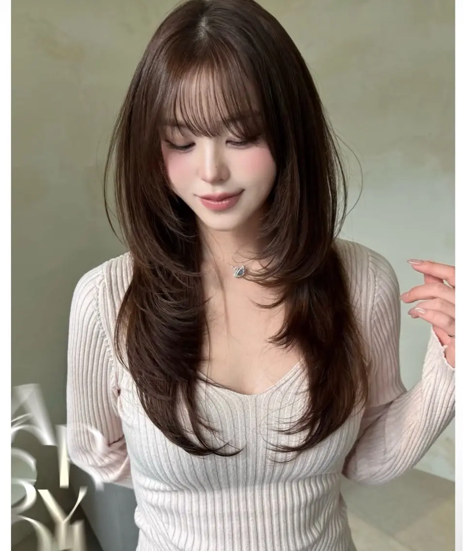 ロング 島守 美奈子のヘアスタイル