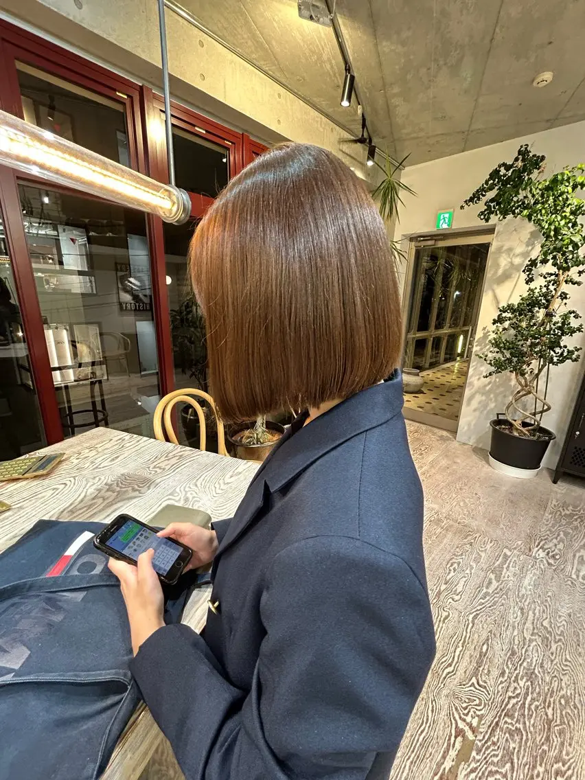 カラー RINA .のヘアスタイル