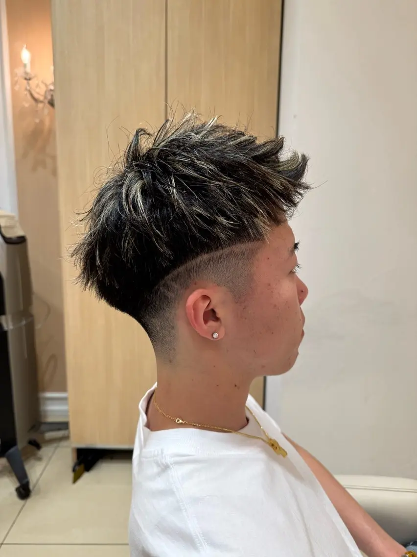 ショート カラー メンズ カット ヘアカラー メンズ特化型美容師 栗山勇人のヘアスタイル