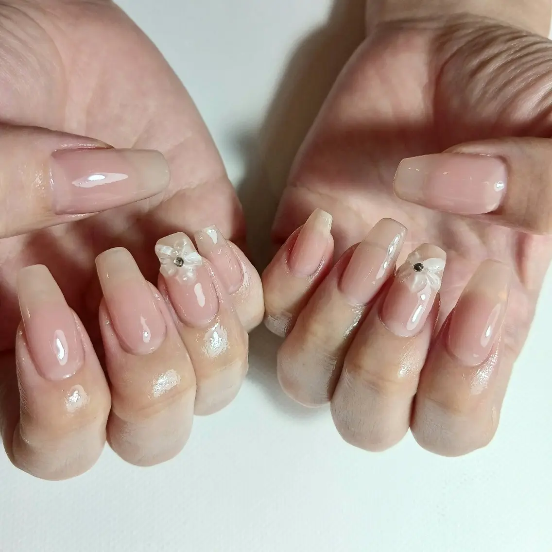 ネイル フラワーネイル ジェルネイル 持ち込み ワンカラーネイル シンプルネイル ハンドネイル owlnail /持込みデザイン専門のネイルデザイン
