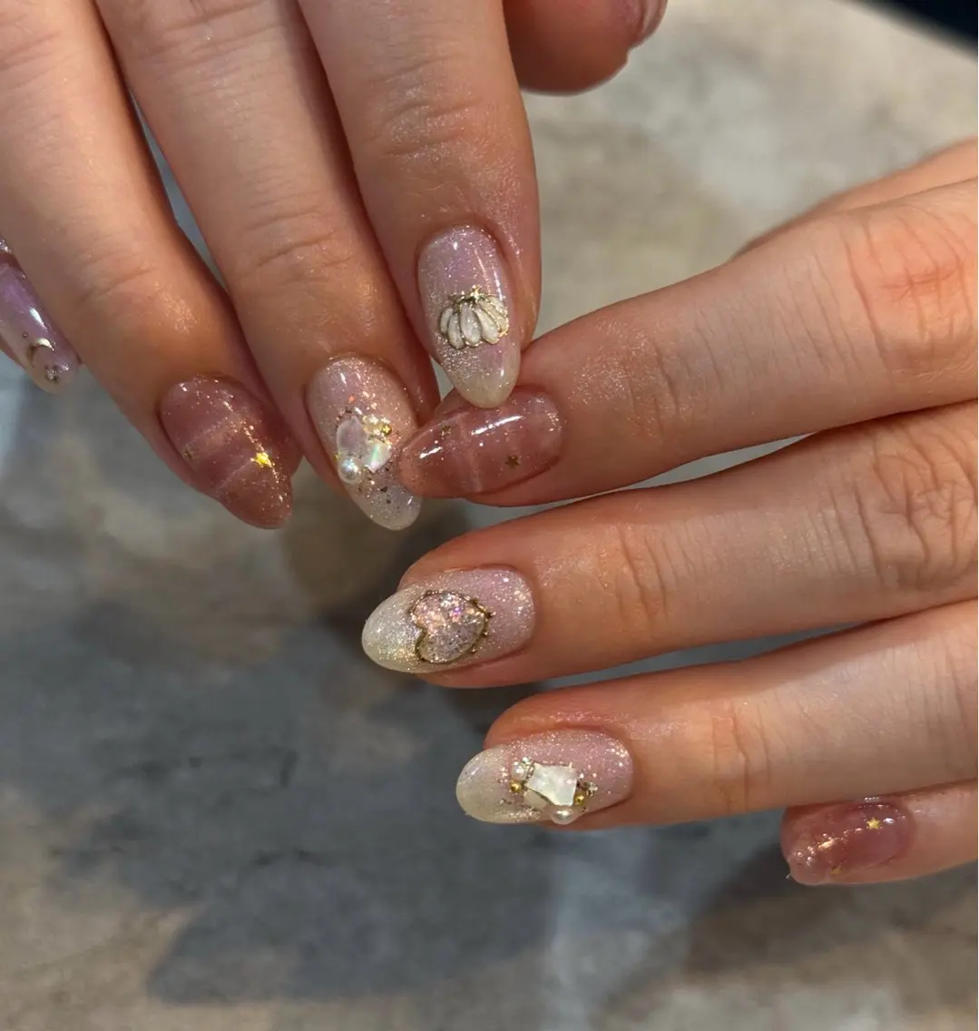 ネイル アートネイル ミラーネイル ハンドネイル Blé nailのネイルデザイン