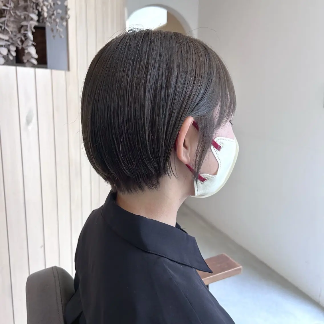ショート カット ヘアカラー 綿貫 美雪のヘアスタイル