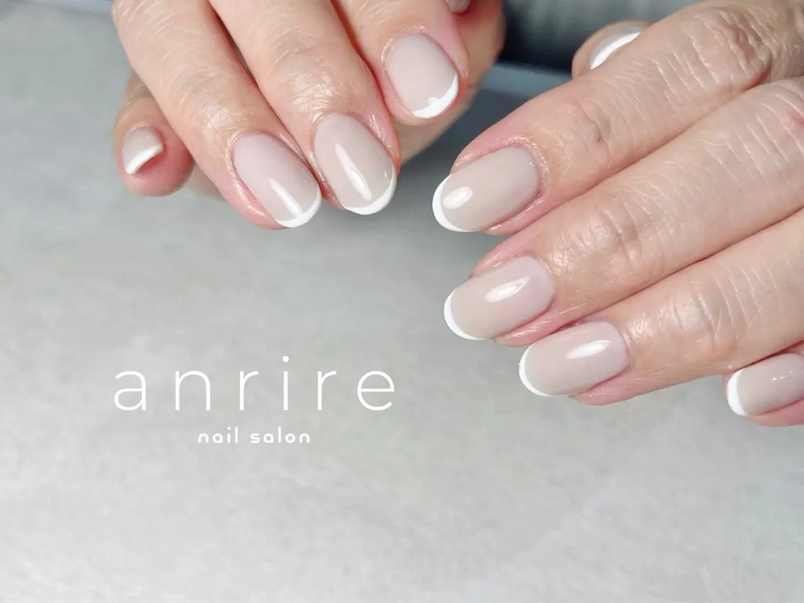 ネイル フレンチネイル ジェルネイル オフィスネイル パラジェル シンプルネイル ハンドネイル nailsalon anrireのネイルデザイン