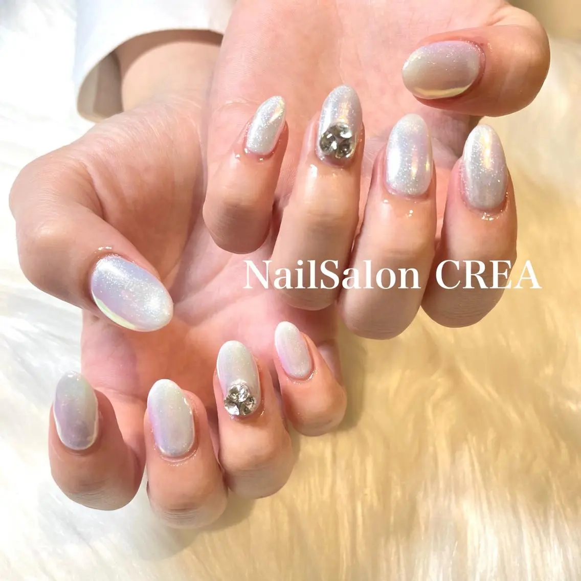 ネイル オーロラネイル ハンドネイル NailSalon CREAのネイルデザイン