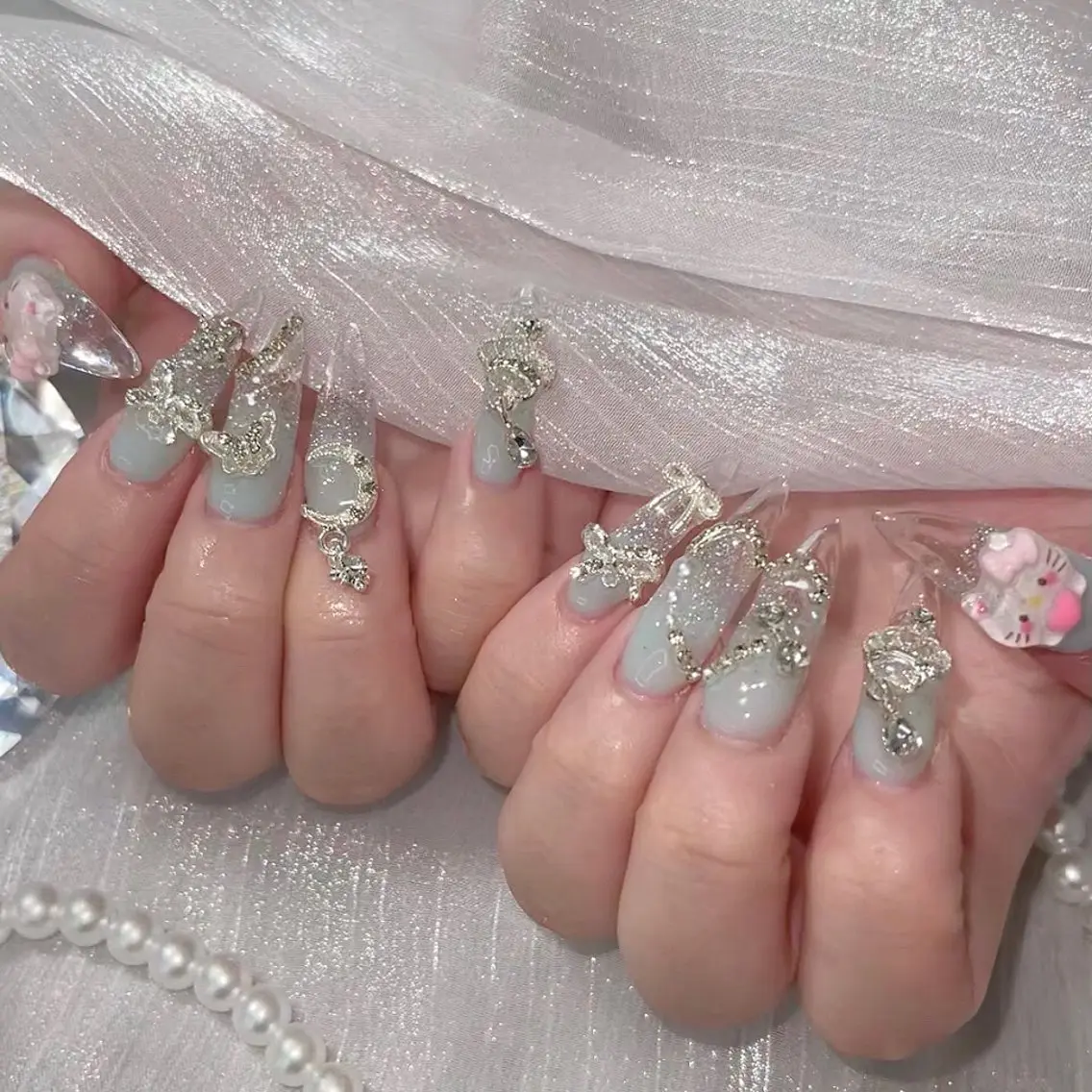 ネイル オーロラネイル 長さ出し フラッシュネイル フレンチネイル ジェルネイル ハンドネイル ハンドケア CiCi Nail Salonのネイルデザイン