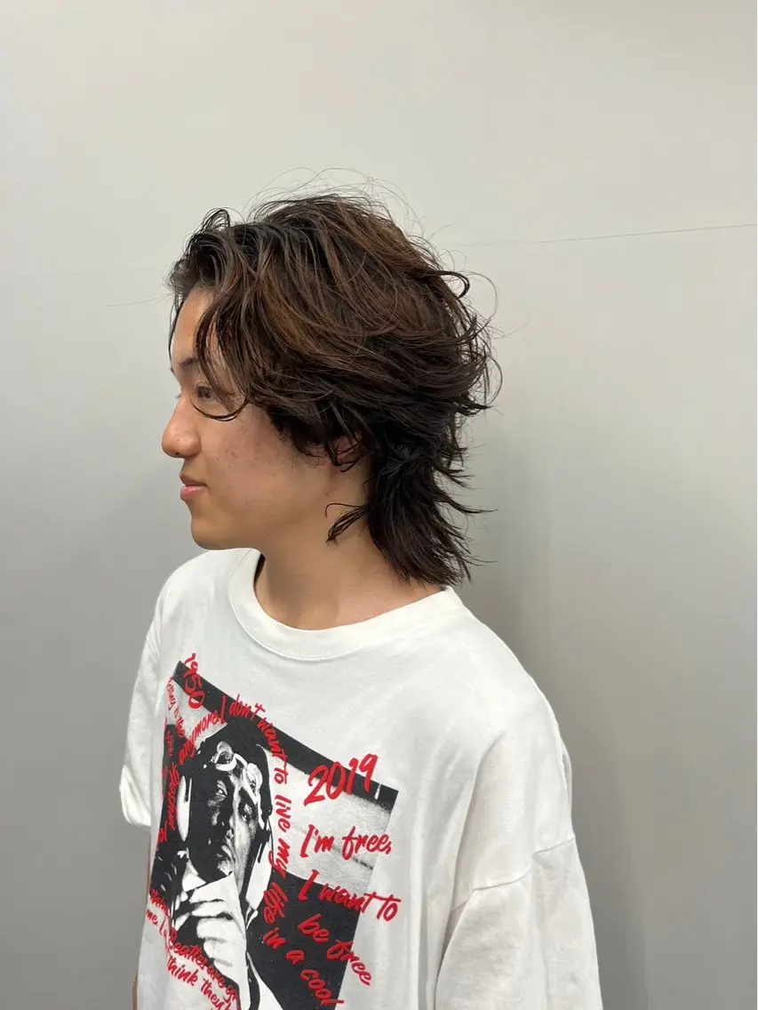 ミディアム パーマ メンズ メンズウルフカット くびれヘア ウルフカット ニュアンスパーマ カット パーマ メンズ特化/韓国風 ニュアンス/ときなのヘアスタイル