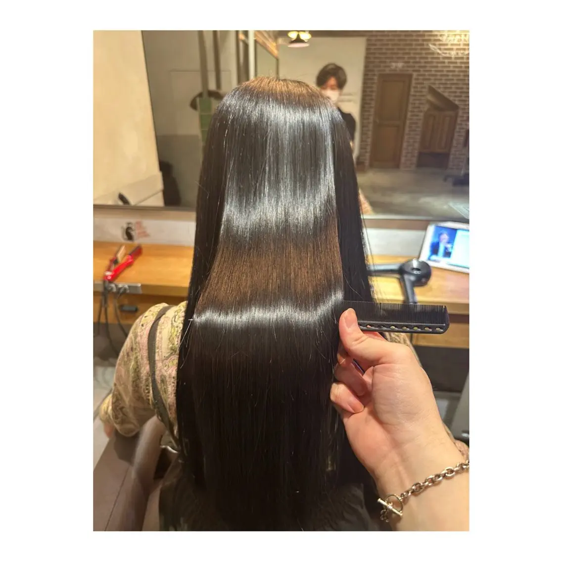 【美髪にしたいならこれ👍】髪質改善ストレート+カット+COREMEトリートメント🫧の写真