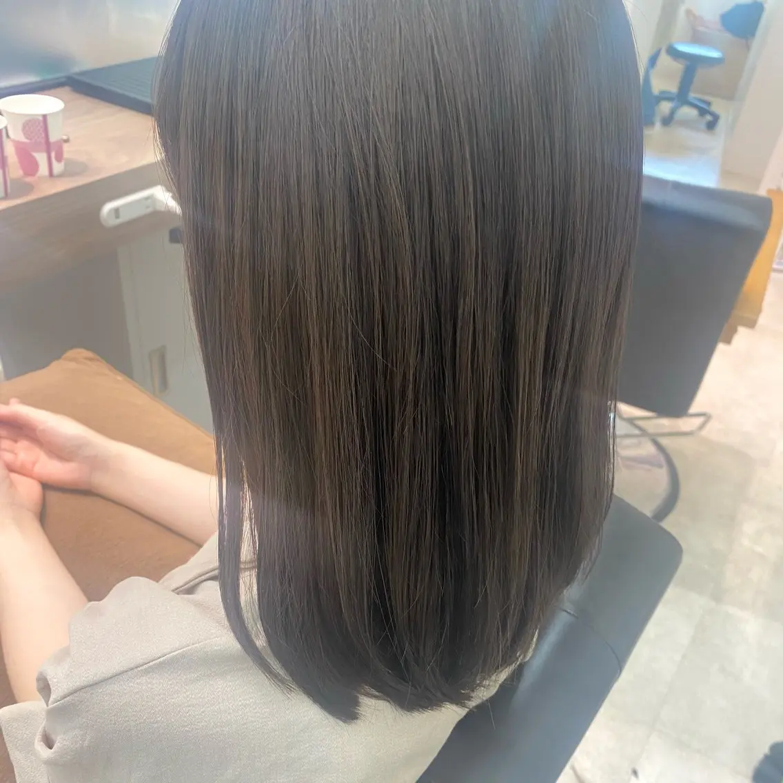 セミロング カット ヘアカラー トリートメント 吉原 みえのヘアスタイル