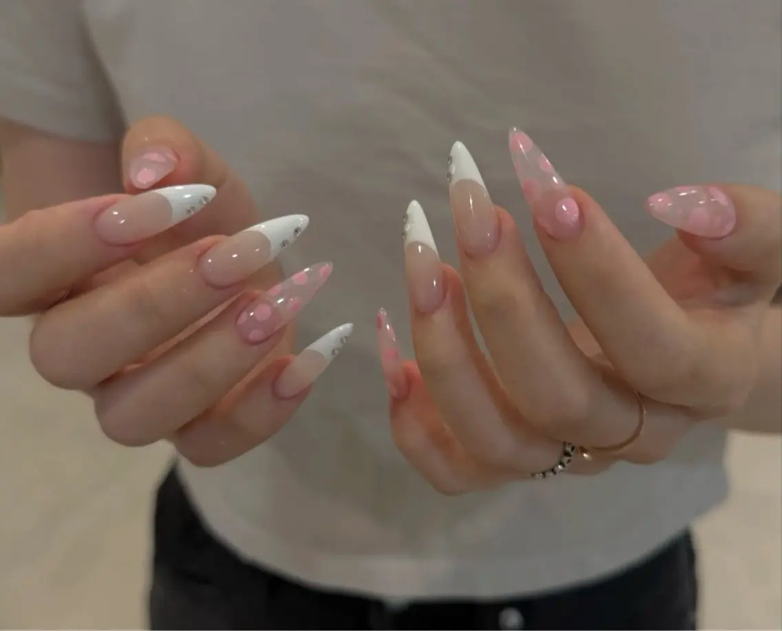 ネイル ハンドネイル NiJi Nailsのネイルデザイン